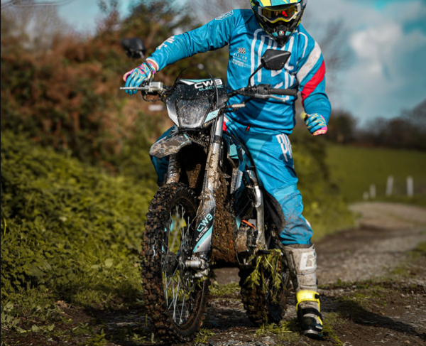 CW3 CROSS 125cc