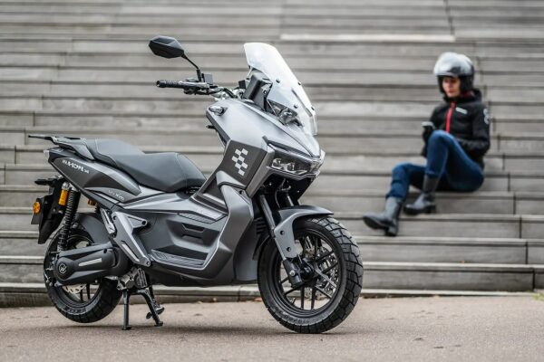 Scooter E-scape one 125cc